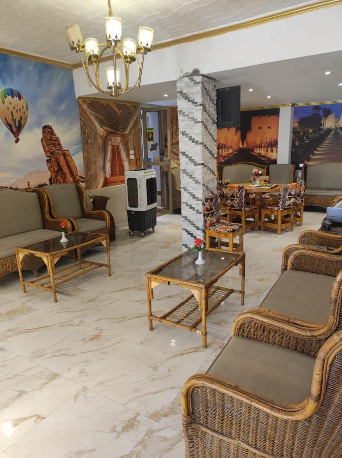Venus Hotel Luxor 日本人 大歓迎 Eksteriør billede